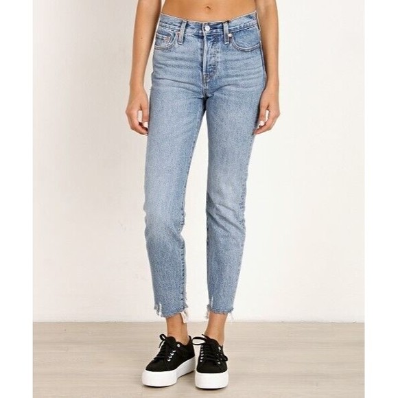 Levi’s Premium Wedgie Icon Fit Ankle Rigid Jeans in Shut Up Wash Size 27 - Picture 4 of 14